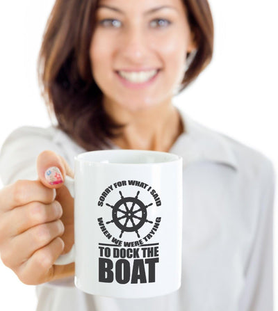 Taza café té tema barco navegación marinero pescador