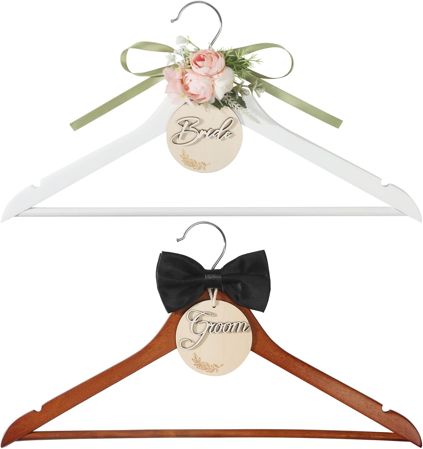 Colgador novia y novio 2 perchas madera oscura y blanca