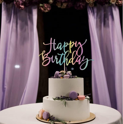 Decoración pastel arcoíris cumpleaños con purpurina
