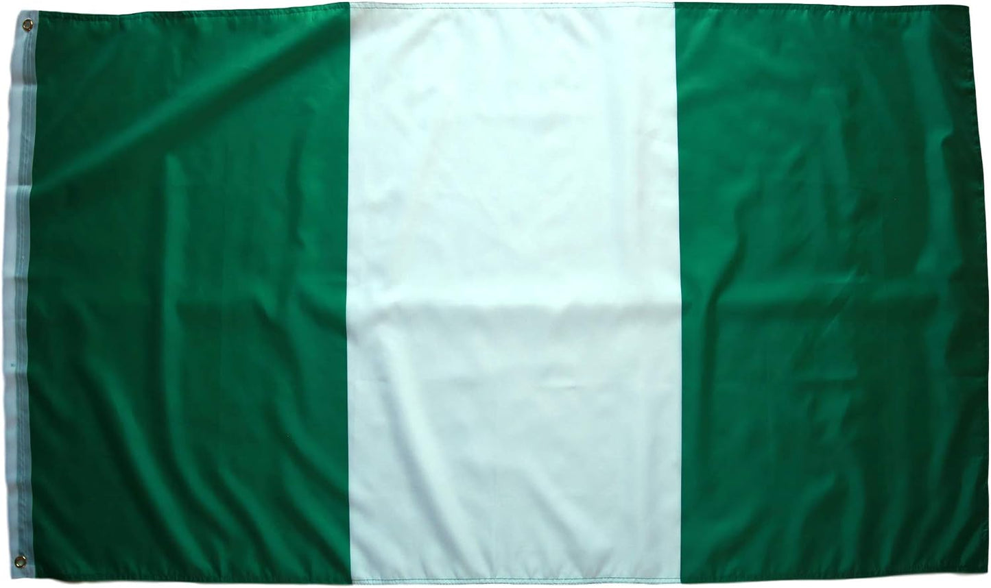 Bandera Nigeria 3x5 poliéster doble costura 2 ojales latón