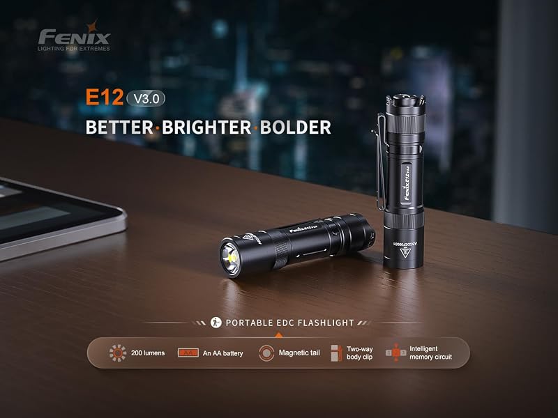 Linterna LED AA compacta con batería Edisonbright