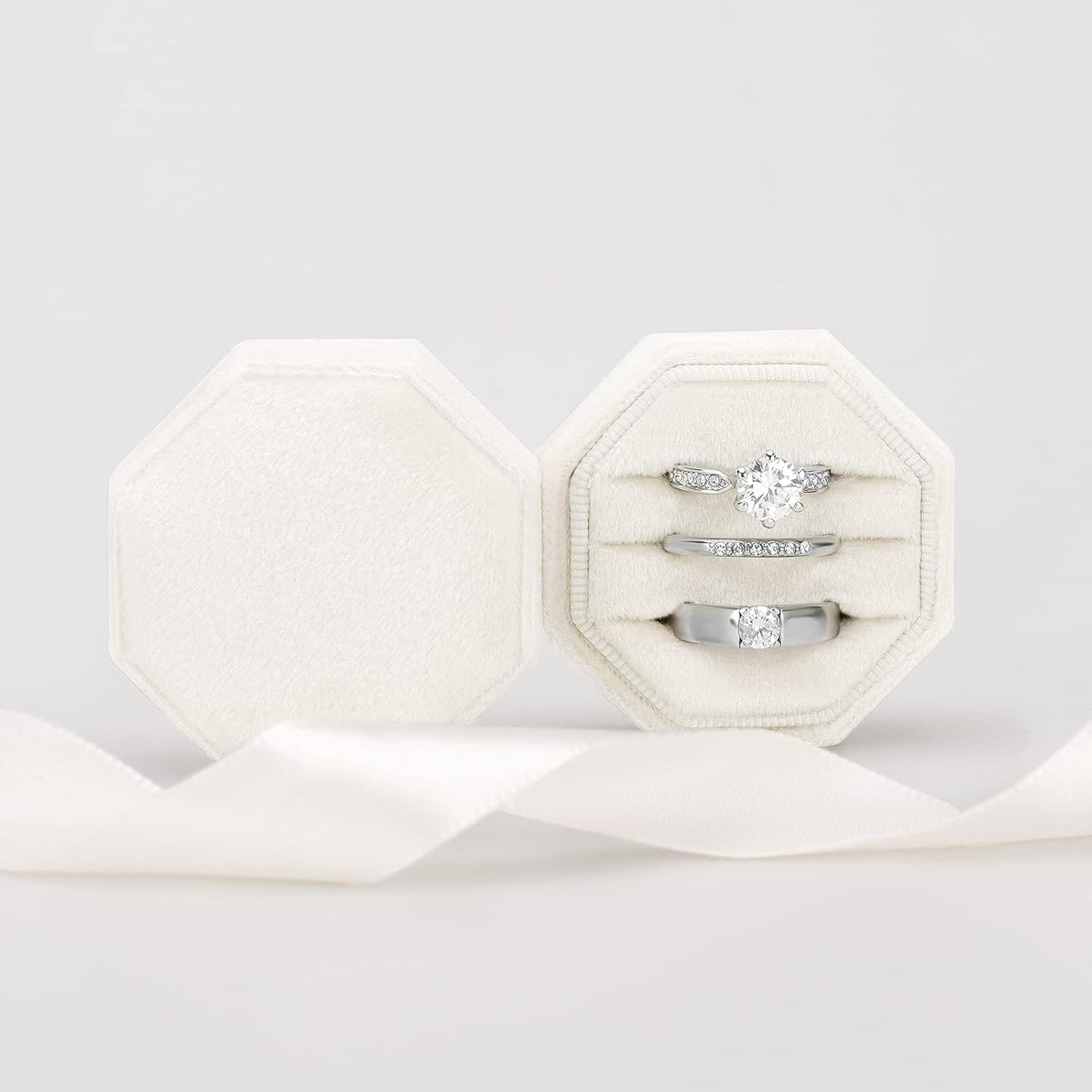 Caja terciopelo anillos boda compromiso 3 ranuras beige