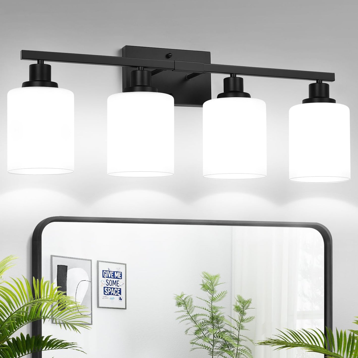 Lámpara baño 4 luces pantallas blancas lechosas moderna