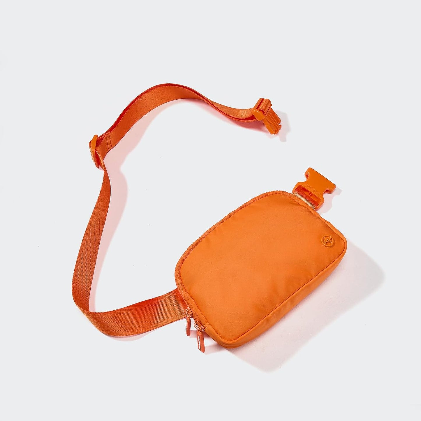 Riñonera de Nailon con Cremallera Impermeable