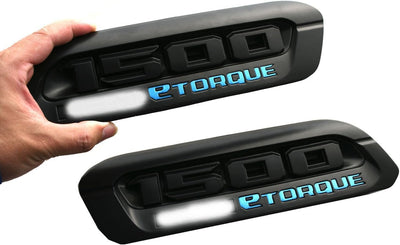 1500 Insignias Etorque Capó Izq y Der Comp AA Negro Azul