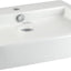 Fregadero rectangular sobre mostrador blanco