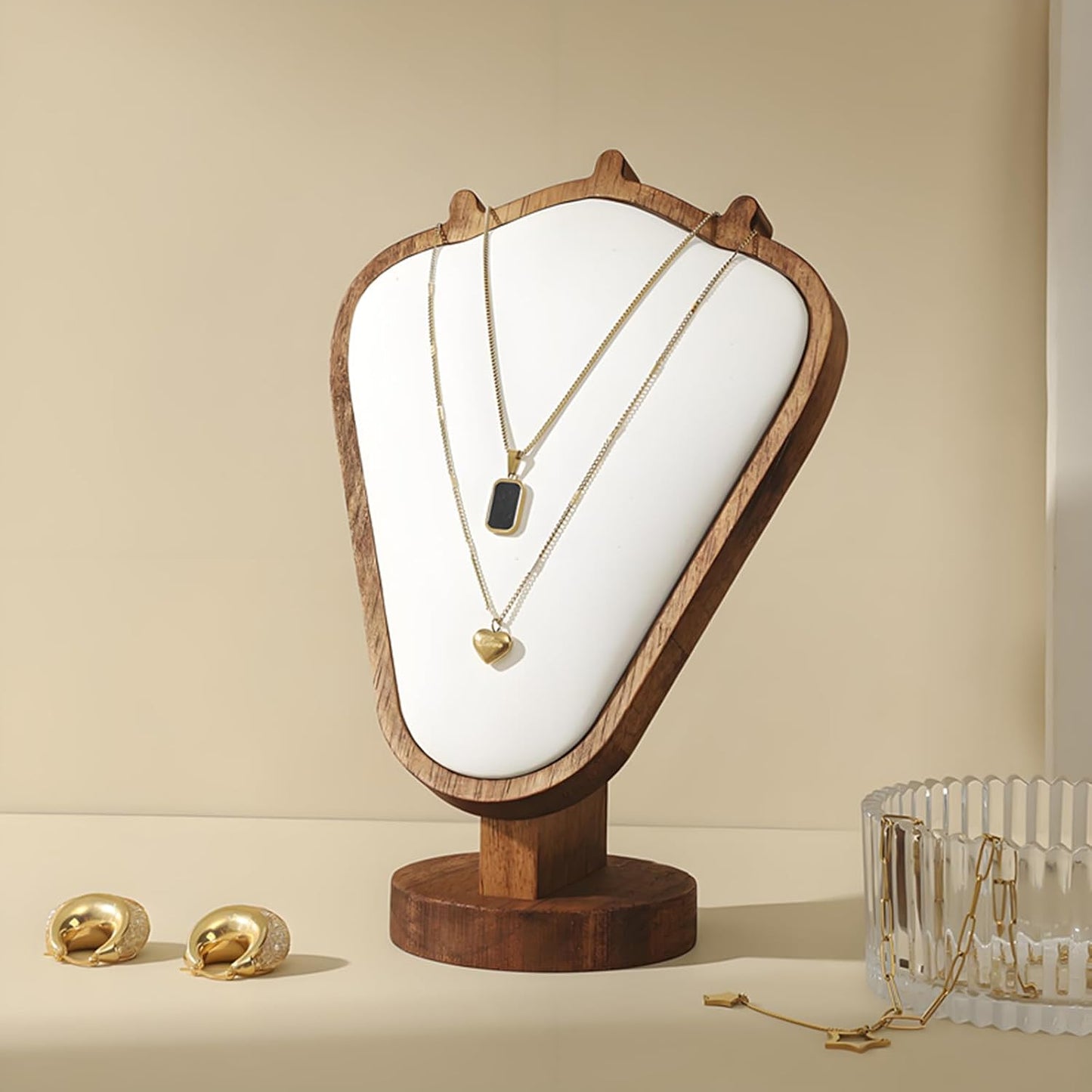 Soporte collares madera nogal tapete cuero escritorio