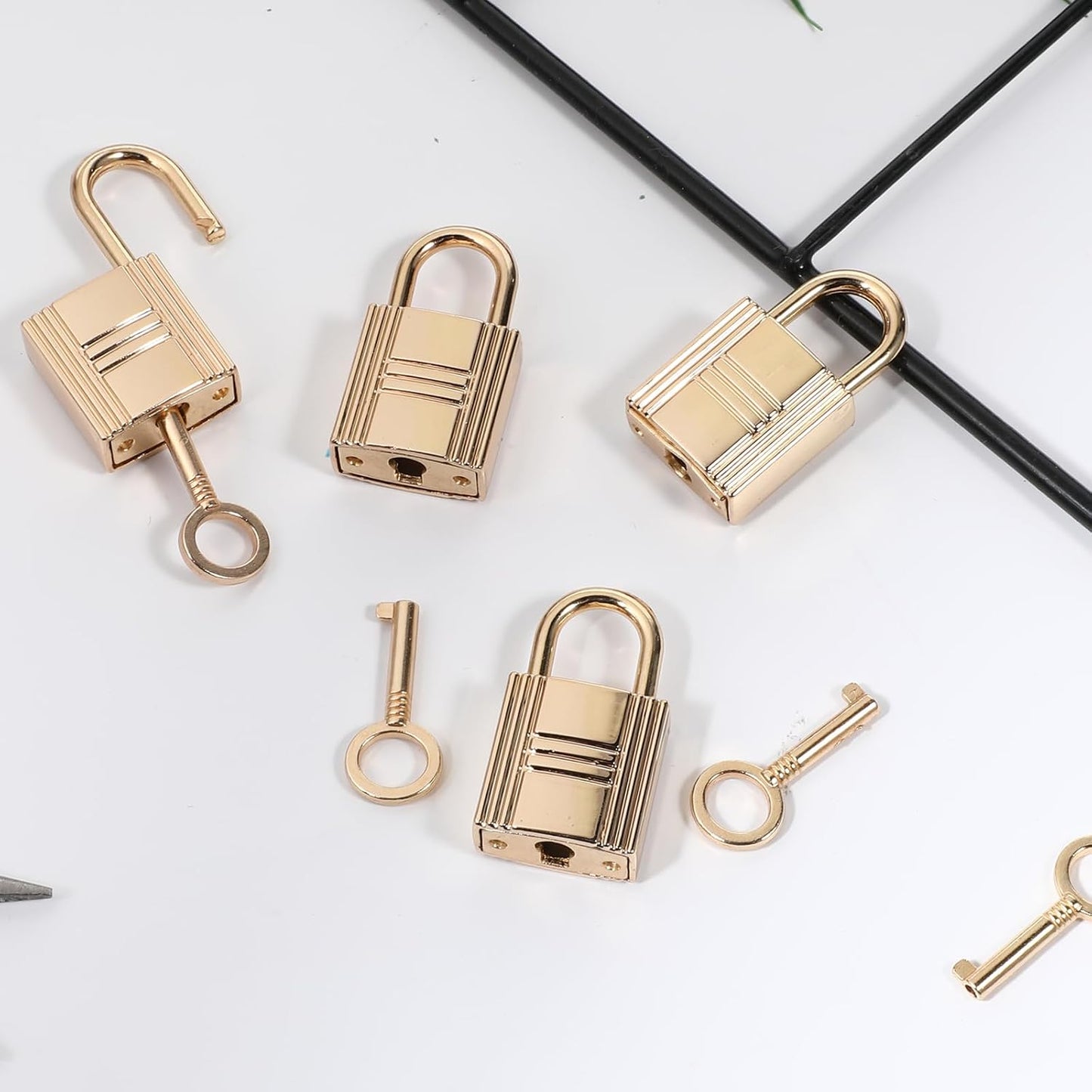 Cerraduras decorativas metal para monedero 4uds con llave