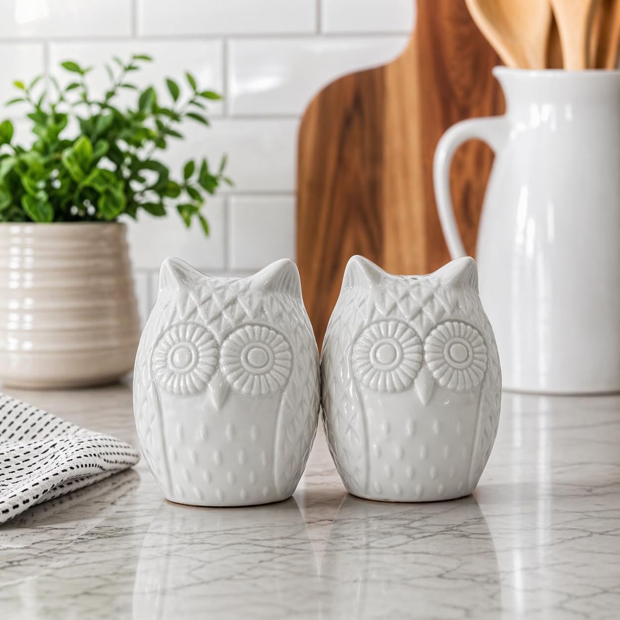 Set salero pimentero cerámica búho blanco decoración cocina