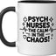 Taza cerámica para enfermeras psiquiátricas en negro y blanco