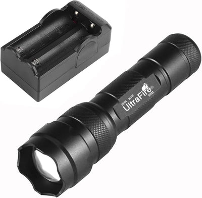Linterna táctica LED 1200 lúmenes zoom UFB18 para acampar