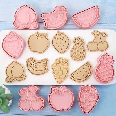 Juego 8 cortadores galletas frutas sellos plástico