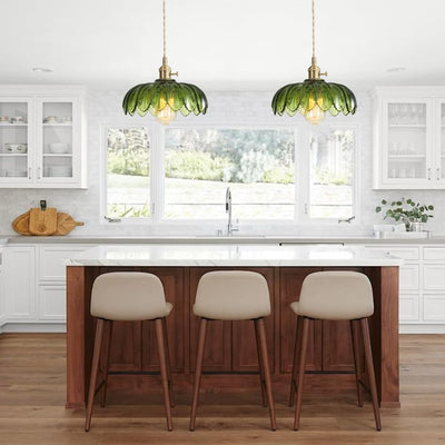 Lámpara colgante enchufe pantalla cristal verde latón cocina