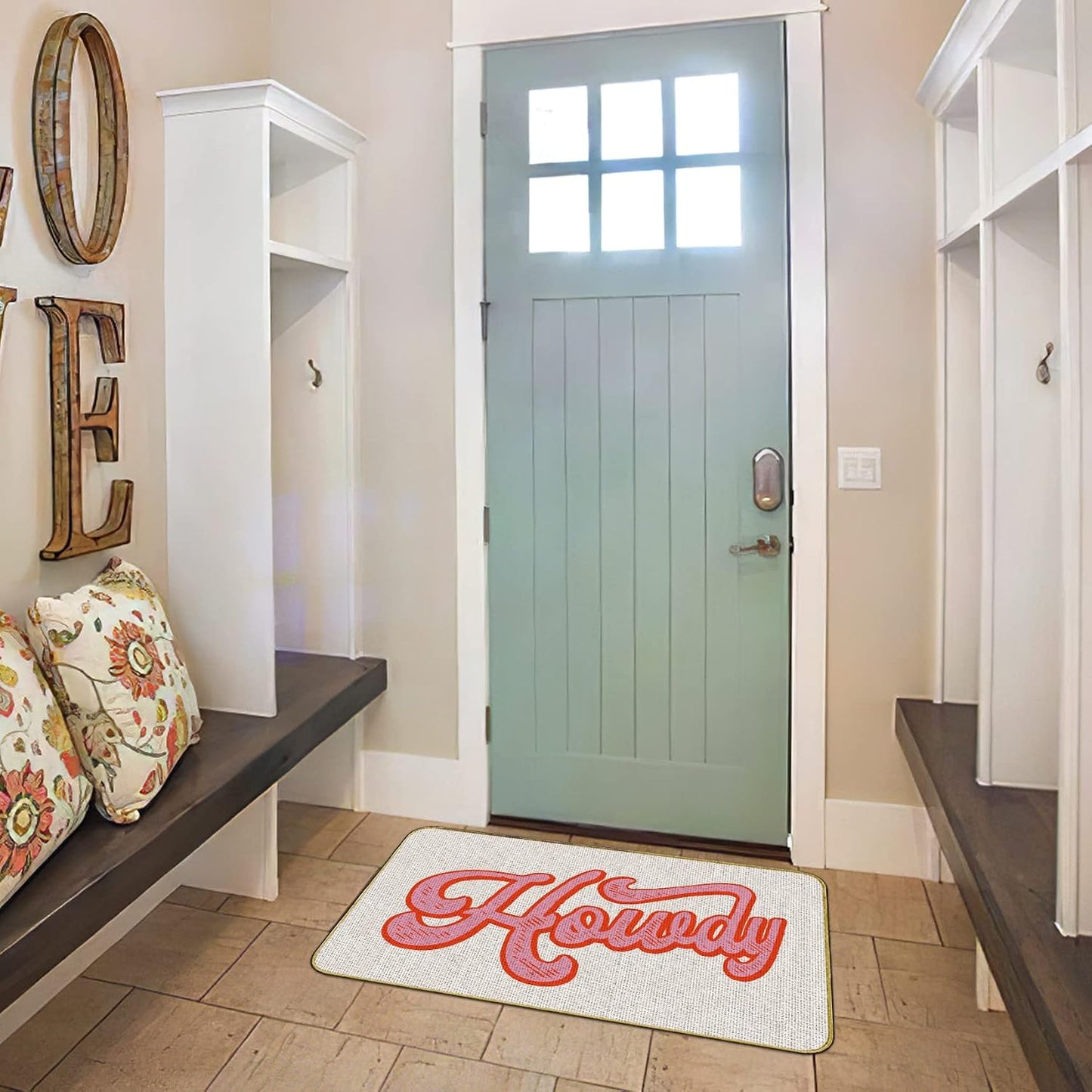 Tapete Howdy rosa intenso para cocina puerta exterior