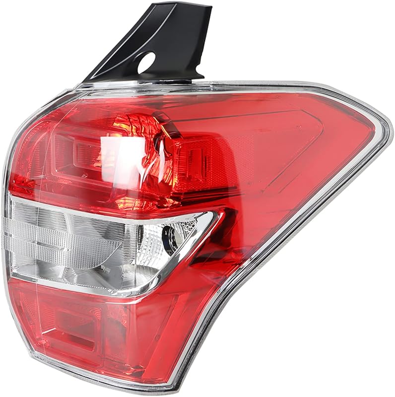 Reemplazo luz trasera derecha Subaru Forester 14-16