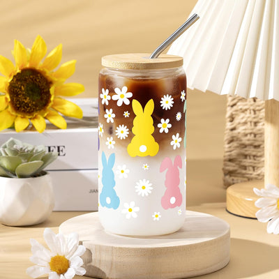 Cesta de Pascua para mujer y adolescente con taza de conejo de vidrio y velas