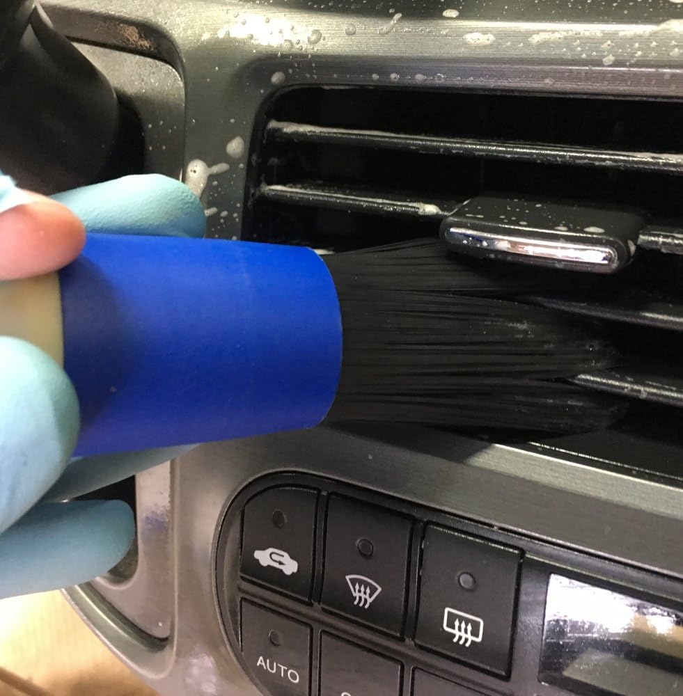 Cepillo cerdas suaves para limpiar pzas motor coche barco