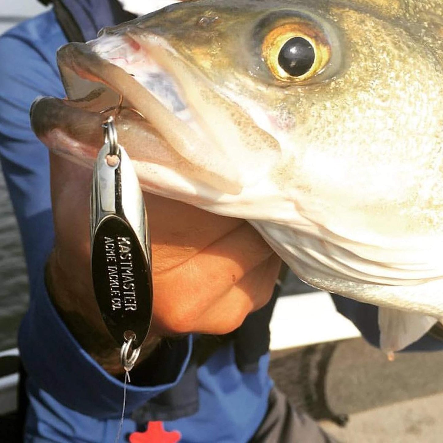 Señuelo pesca martillado dorado 1oz