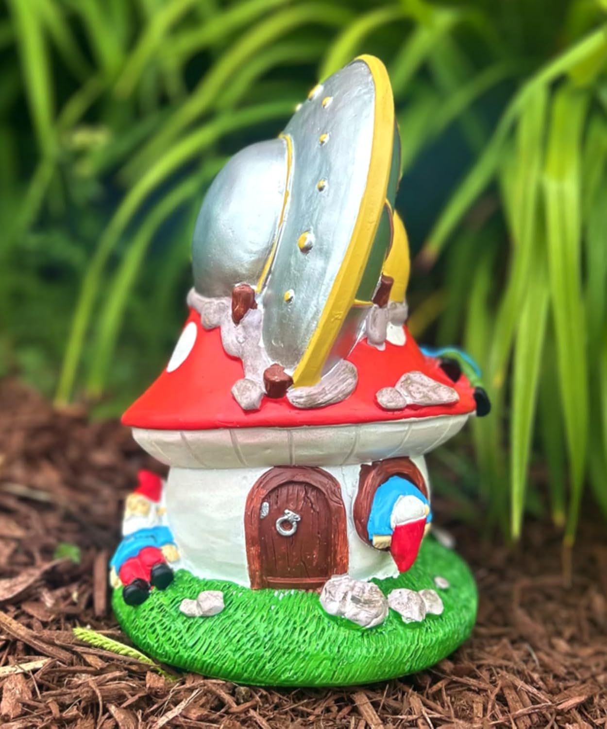Gnomo OVNI estatua decoración jardín patio