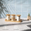 Soporte tocador con 3 frascos vidrio tapa accesorios baño