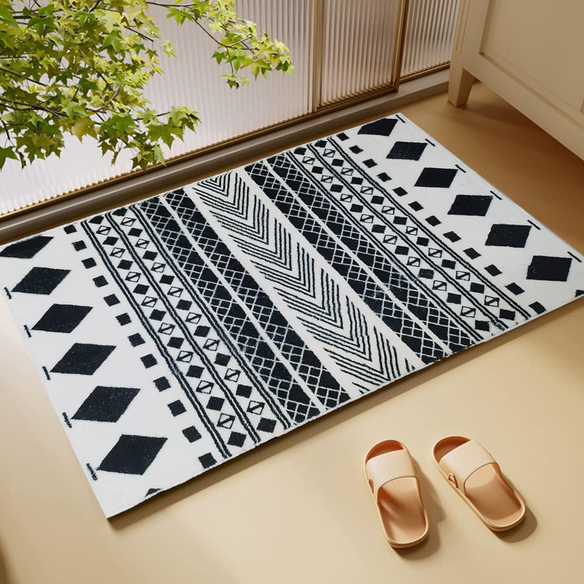 Alfombra geométrica bohemia 2x3ft antiderrap blanco y negro