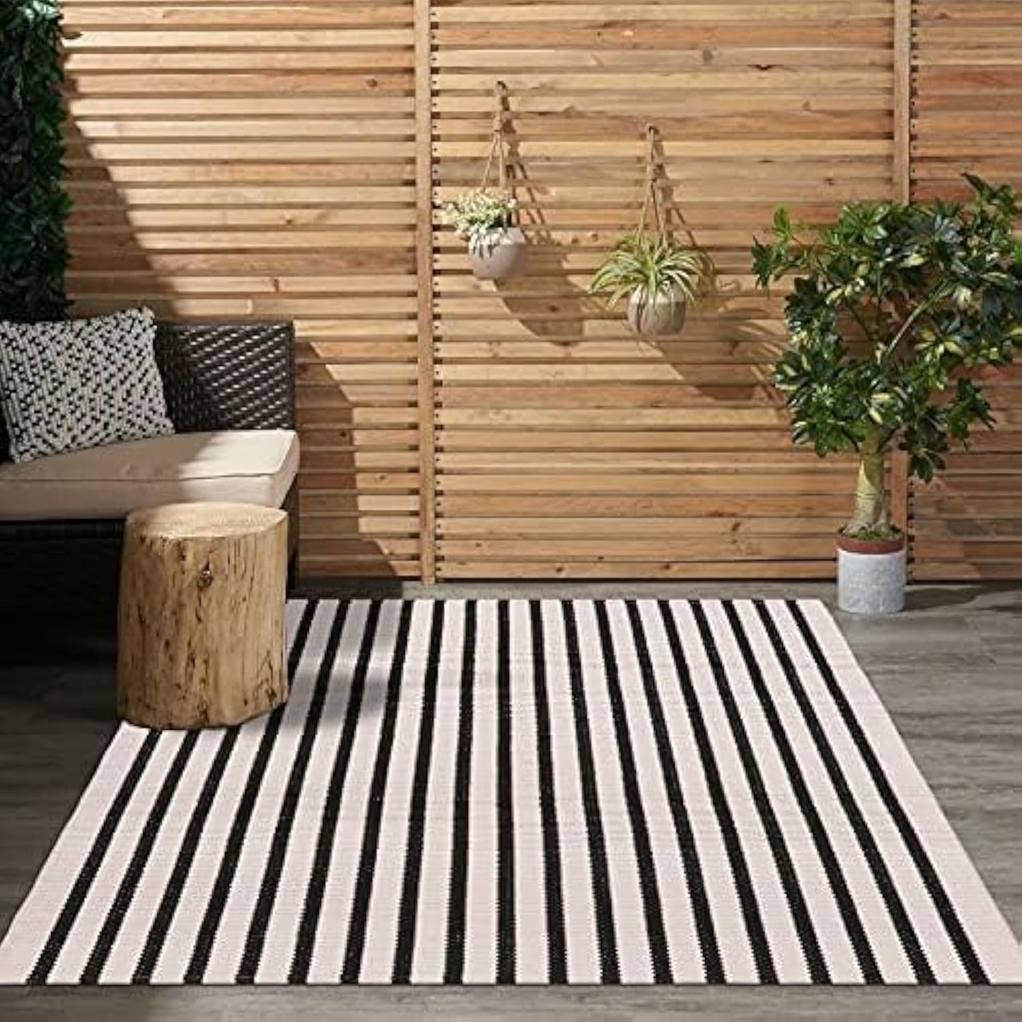 Tapete tejido rayas blancas y negras 3x5ft para exteriores