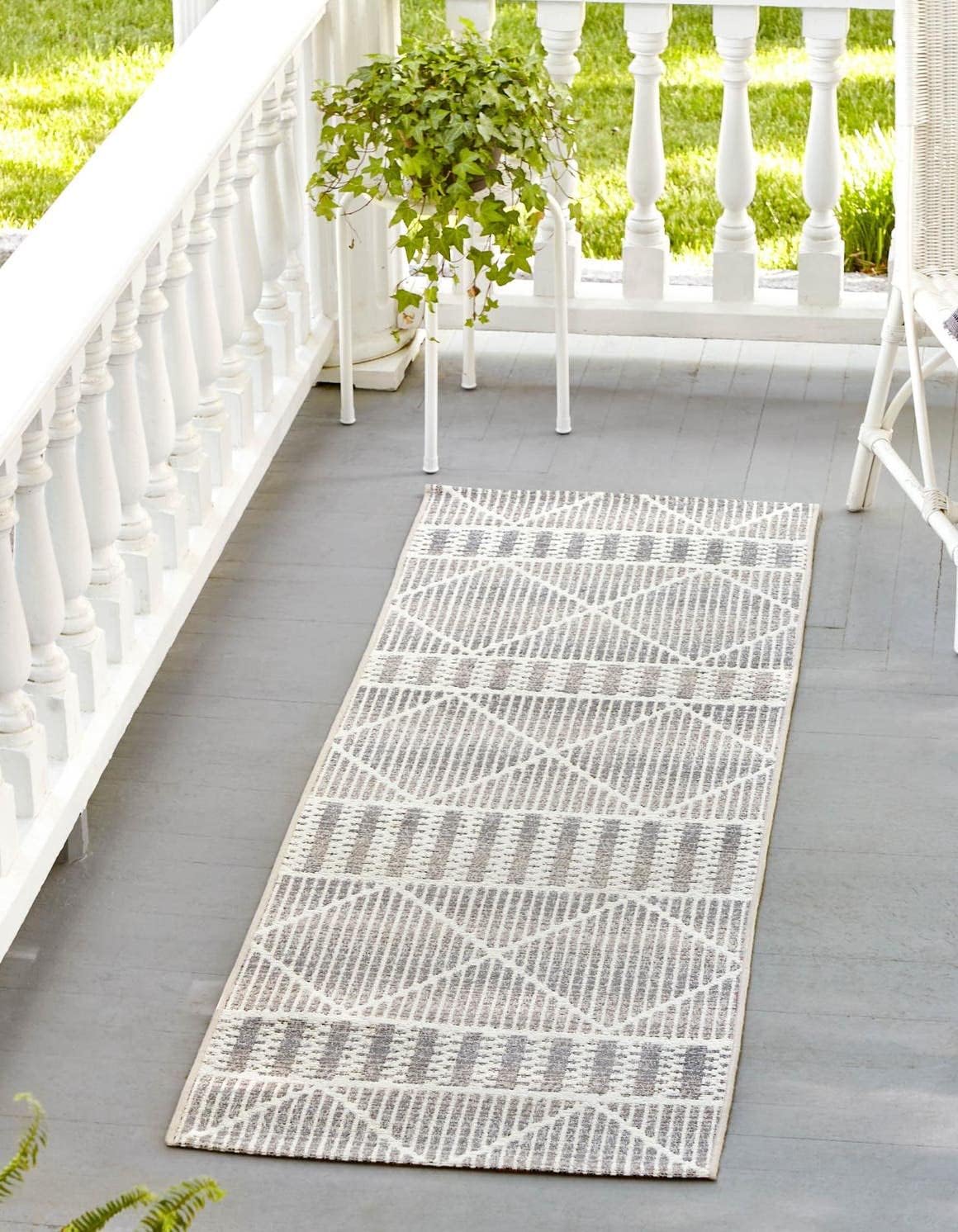Alfombra área exterior Dalyan 2x6ft gris/marfil