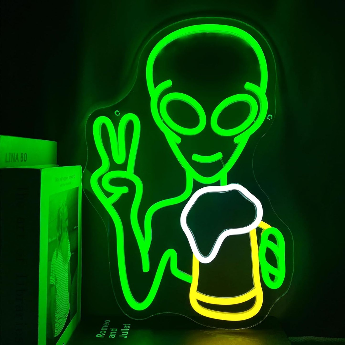 Letrero neón alienígena verde decoración hogar