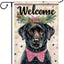 Bandera jardín perro labrador negro pajarita floral