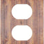 Cubiertas tomacorrientes madera marrón rústica