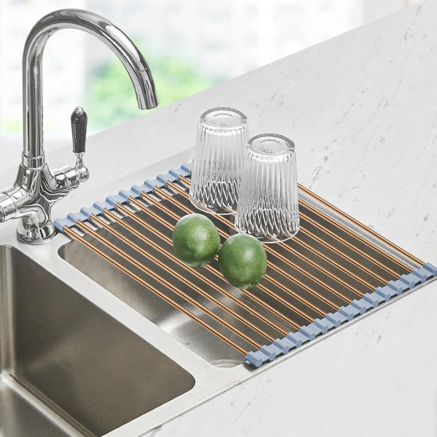 Escurridor platos acero plegable sobre fregadero