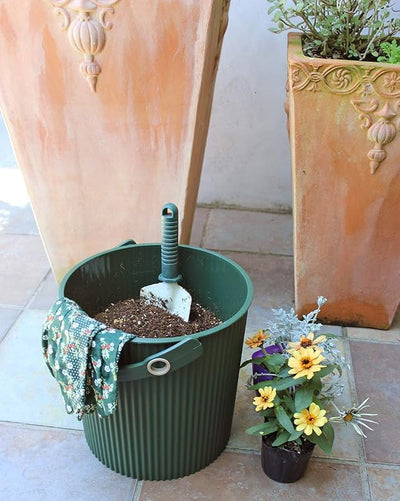 Cubo herramientas jardín 3.2gal color verde
