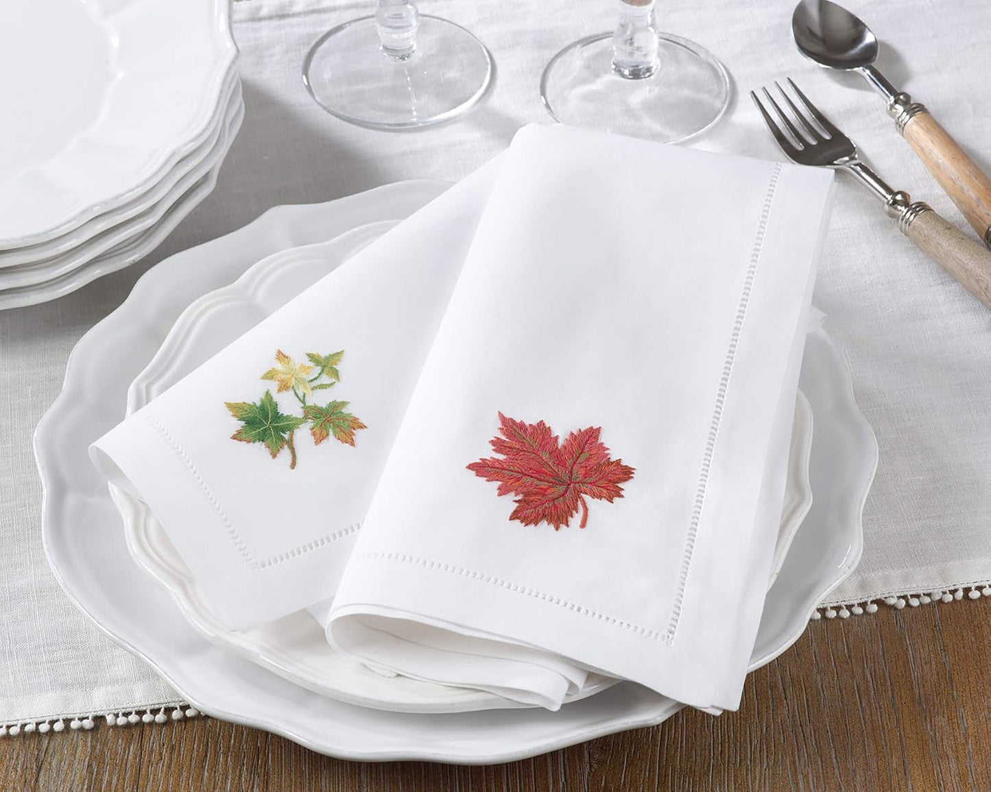 Servilletas bordadas hojas otoño hechas a mano set 6