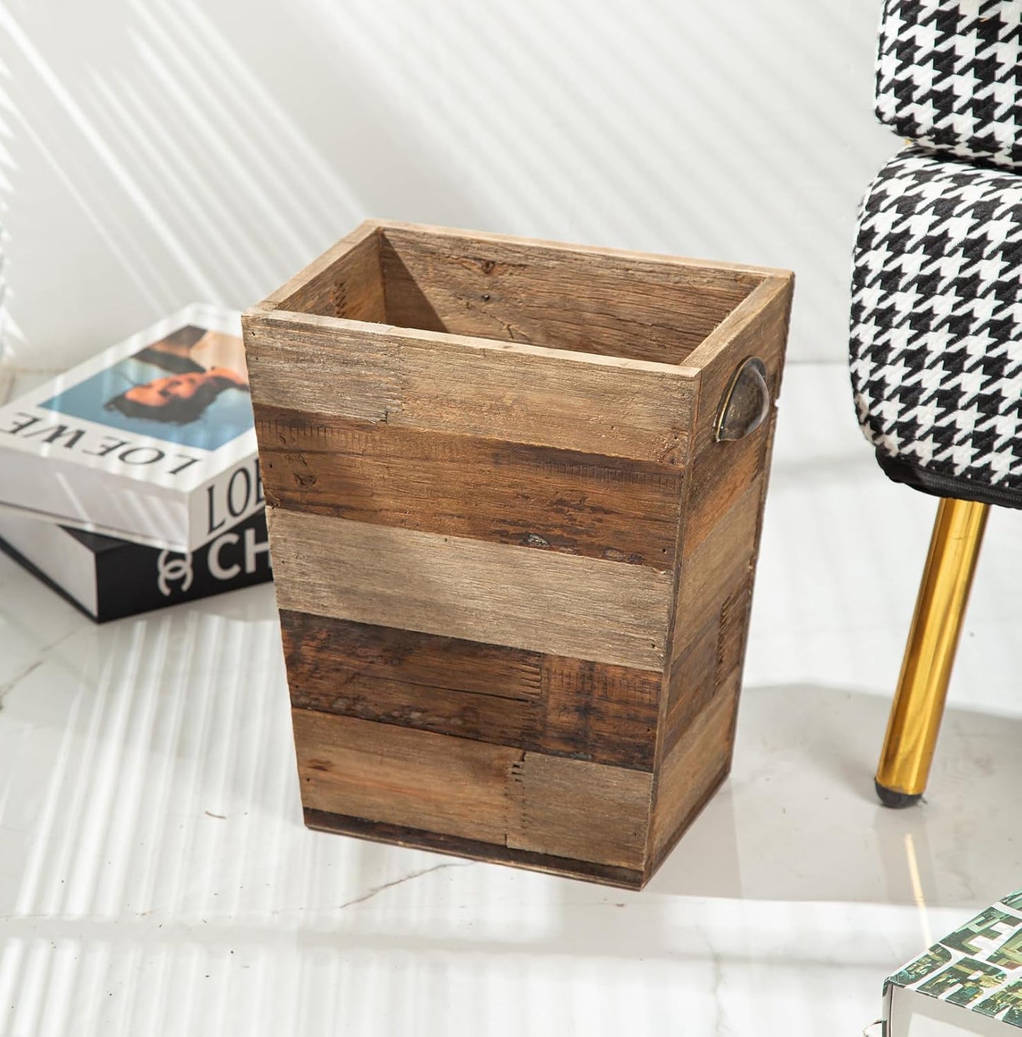 Cubo basura madera reciclada rústica con asas metal