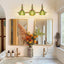Lámpara vintage 3 luces latón vidrio verde baño