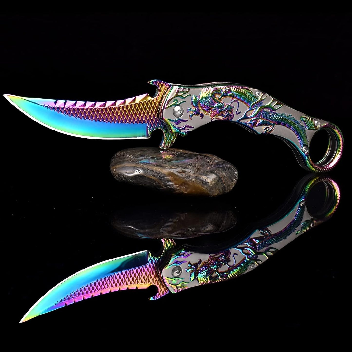 Cuchillo plegable EDC con relieve dragón 3D para hombres