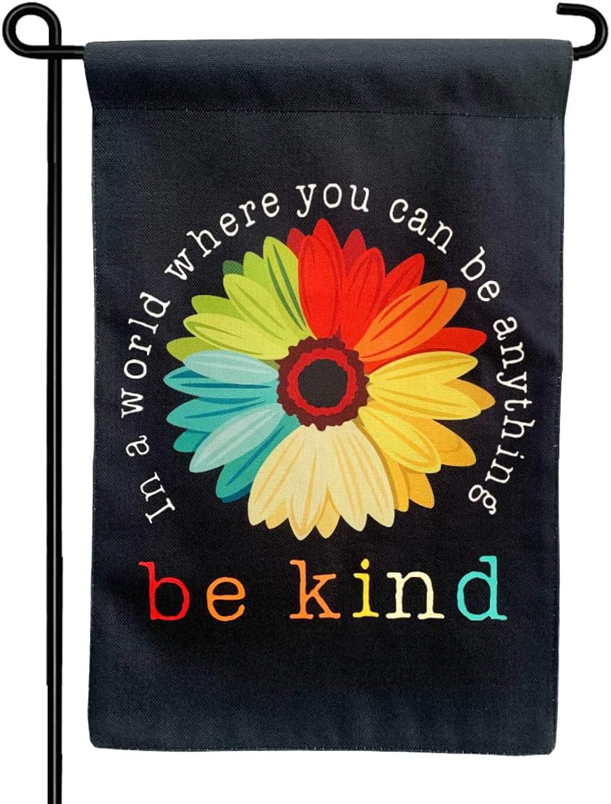 Bandera jardín doble cara texto Be Kind 18x12