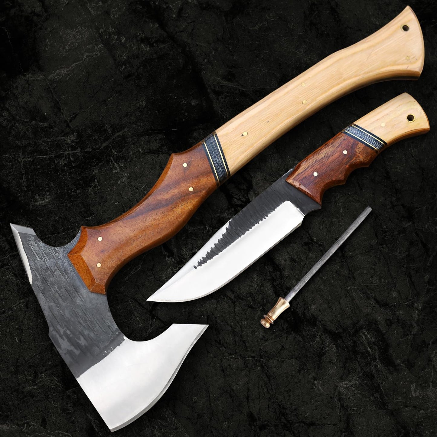Set cuchillos Tomahawk acero D2 funda cuero hombre