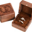 Caja anillos madera grabada para boda y propuesta