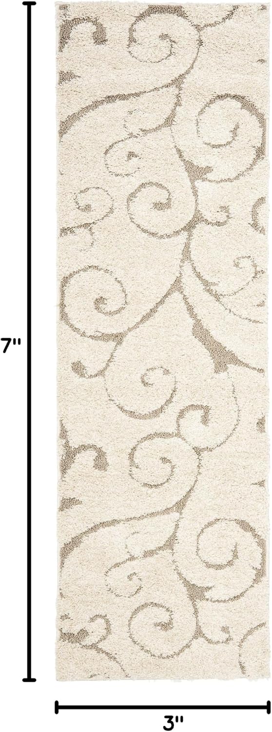 Alfombra afelpada 2'3"x7' diseño vides enrolladas crema