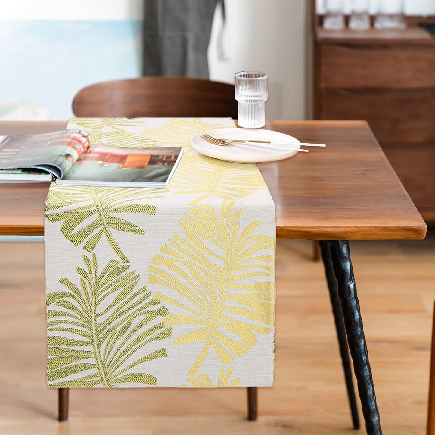 Camino mesa poliéster reversible 12x70pulg amarillo