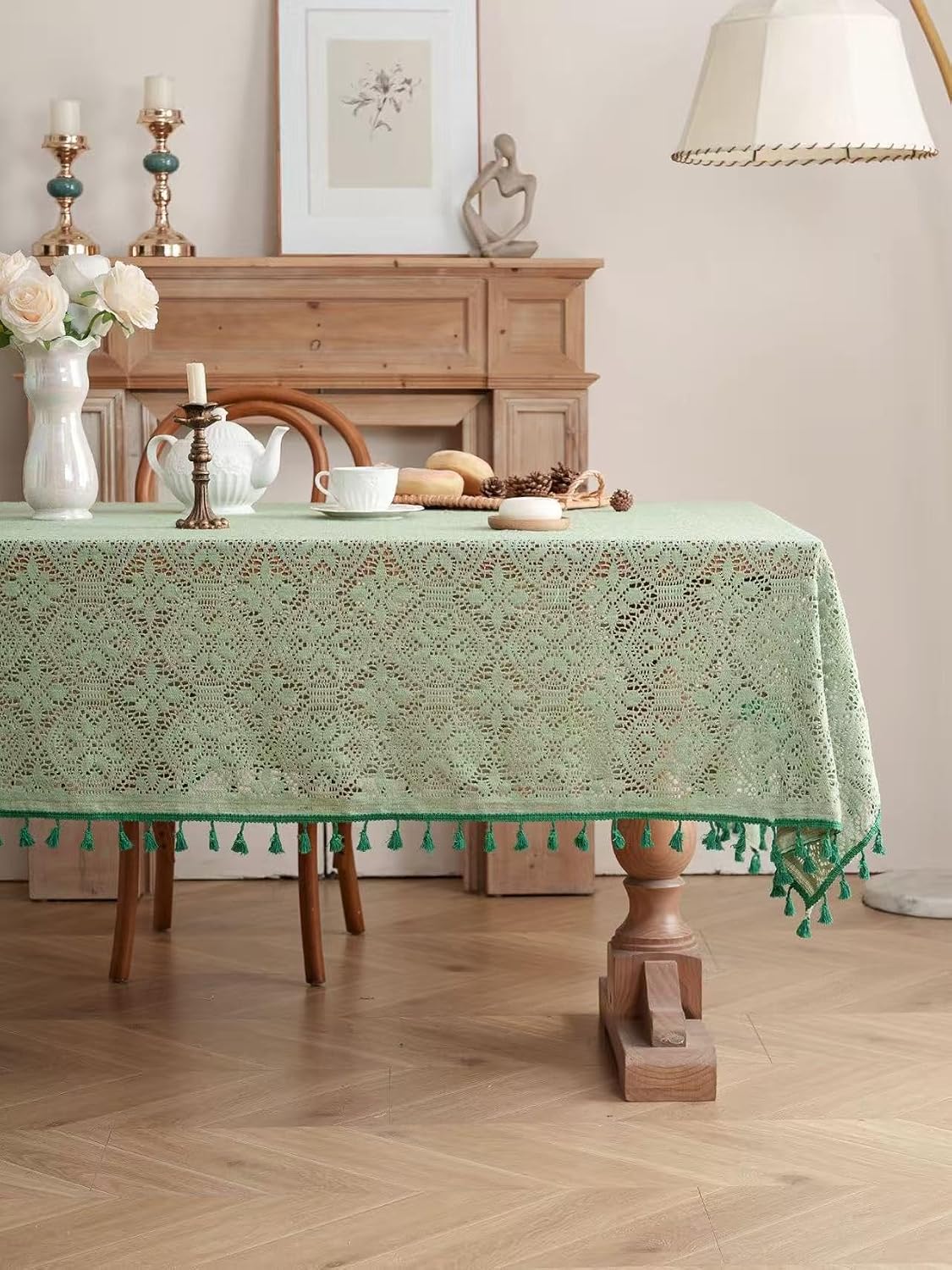 Mantel bordado verde geométrico 60x102pulg con borlas