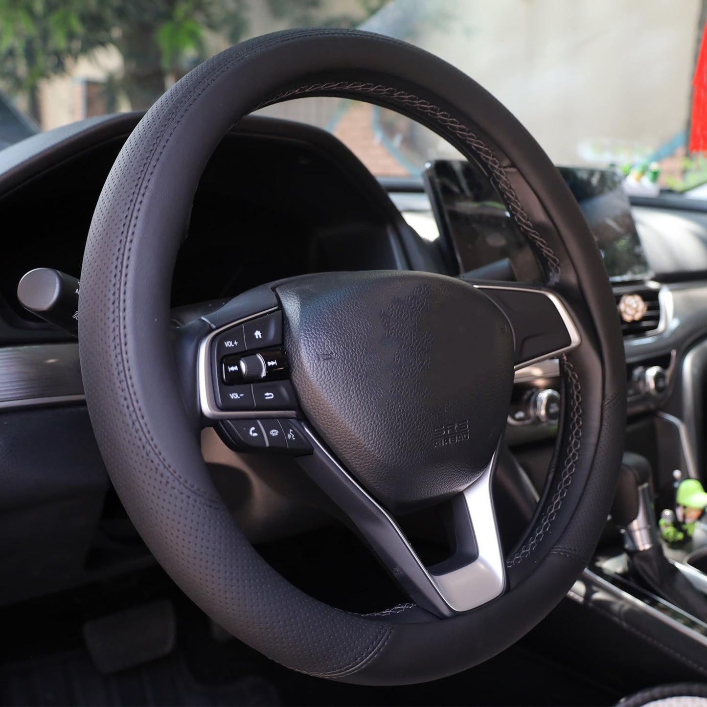 Funda volante coche Dodge Ram 2025 cuero negro 39.4-40.6cm