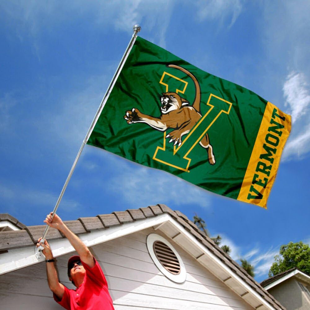 Bandera Vermont Catamounts