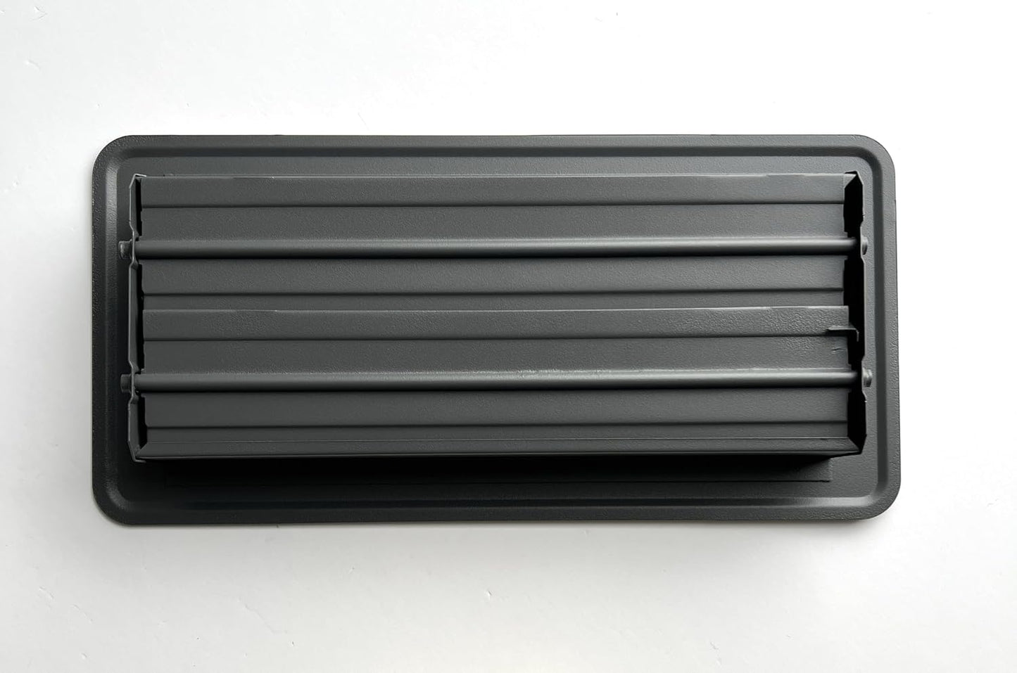 Ventilación piso acero gris mate 4x10 5.75x11.75pulg