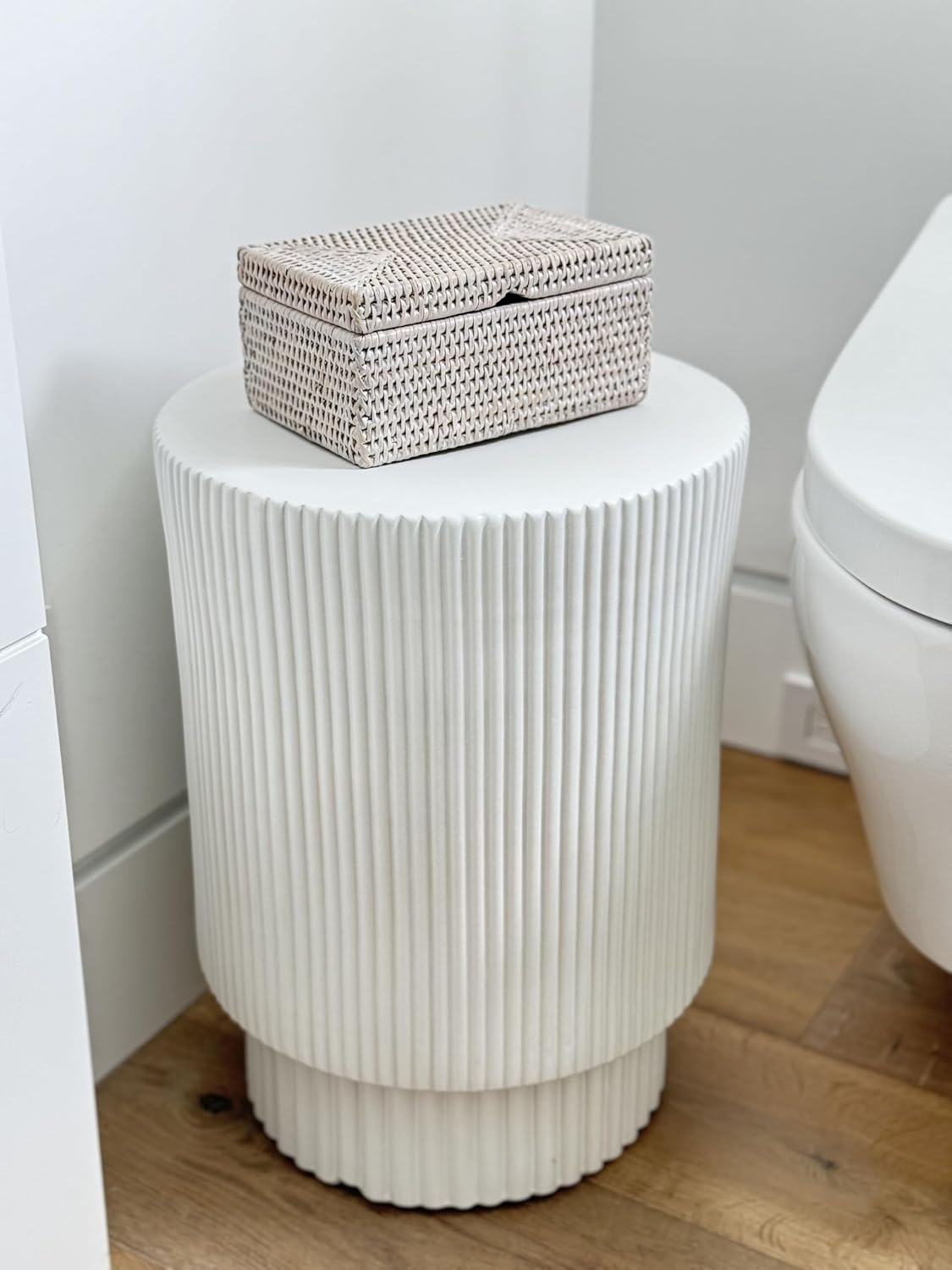 Caja mimbre rollos papel higiénico blanco lavado