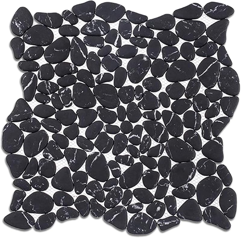 Azulejo guijarros ducha con vetas mármol negro