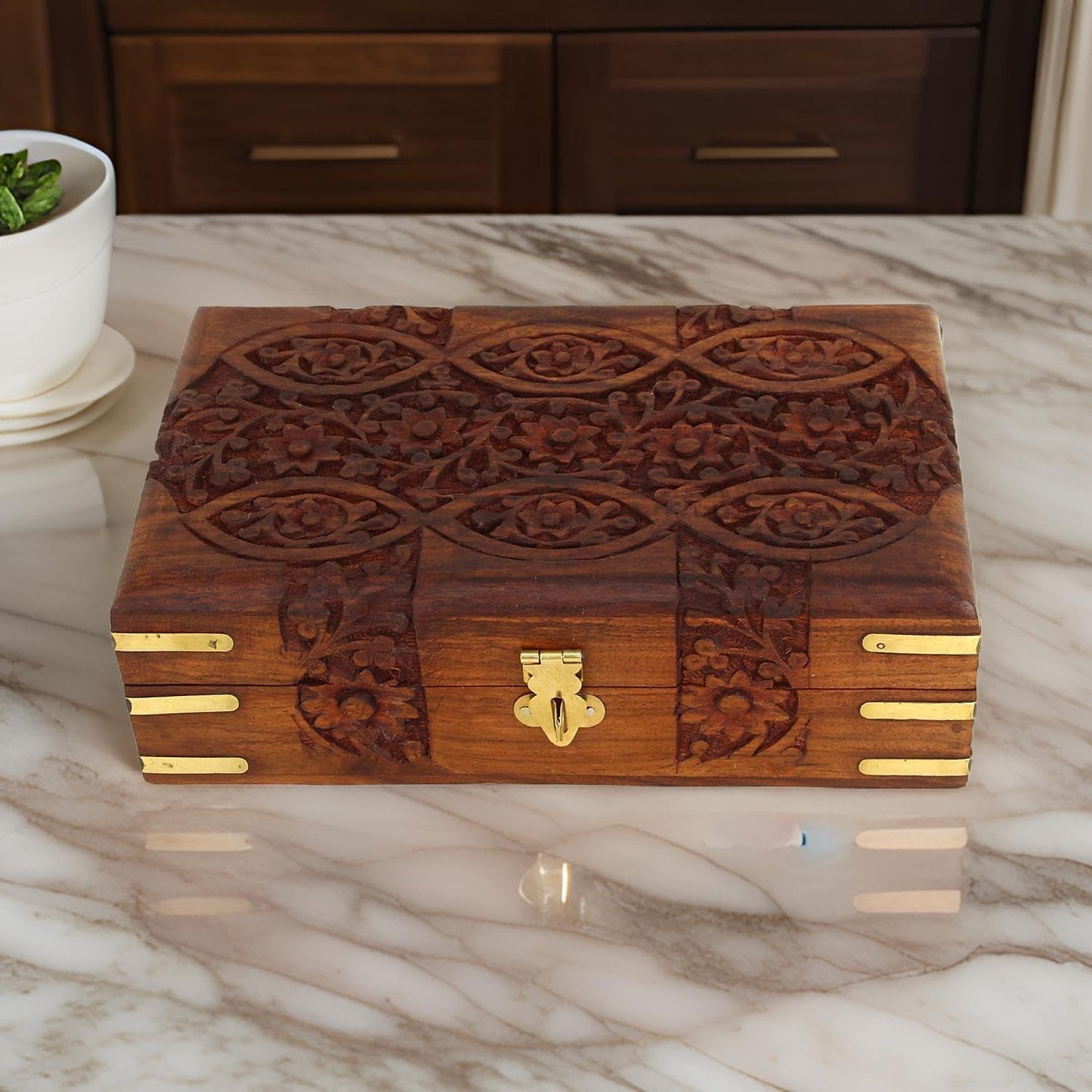 Caja de tesoro madera tallada diseño floral multiusos