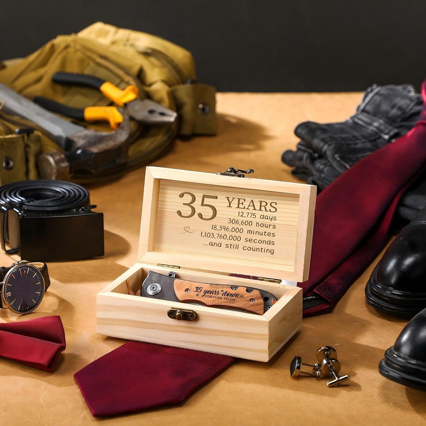 Navaja de bolsillo grabada caja regalo aniversario 35º