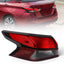 Luz trasera izquierda comp Nissan Versa 20-23